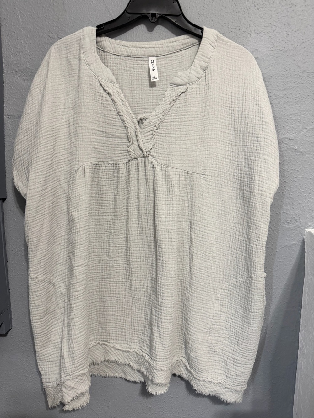 Zenana Outfitters Cream Textured Gauze V-Neck Tunic with Braided Trim
